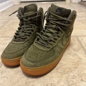 Nike Air Force 1 High Top Sneakers - Olive Green