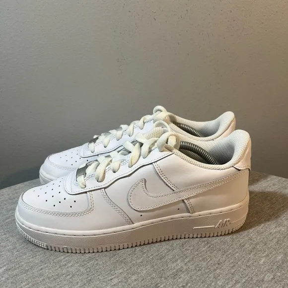 Nike Air Force 1 LE GS 'Triple White' Size 6Y/Women's Size 7.5 DH2920 111
