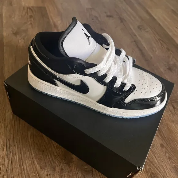 Nike Air Jordan 1 Low SE Concord GS Size 3.5Y / kids DV1333-100 NEW