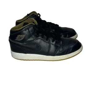 Nike Air Jordan 1 Shoes Black Leather High Top Shoes Size Women's Size 7.5