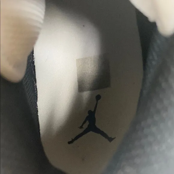 Nike, Air Jordan, navy/white, Athletic Shoes Youth size 6, high top