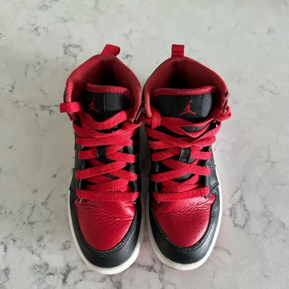 Nike air Jordan retro 1 mid casual shoes