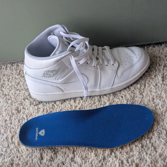 Nike Air Jordan White Sneakers