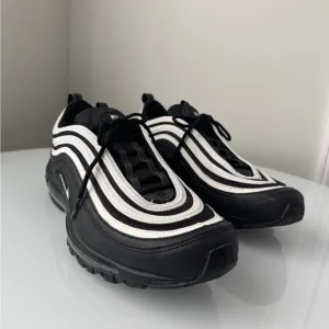 Nike Air Max 97 Men’s Shoes Black and White colorway