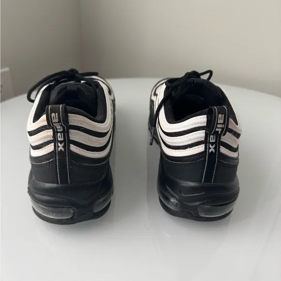 Nike Air Max 97 Men’s Shoes Black and White colorway