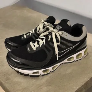 Nike Air Max Tailwind 2 388405-002 BlackRunning Shoes Sneakers - Men’s Size 11.5