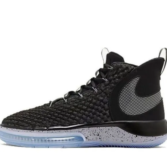 NIKE ALPHADUNK EP Grey Wolf Shoes Mens Carbon Fiber Black Basketball Sneakers