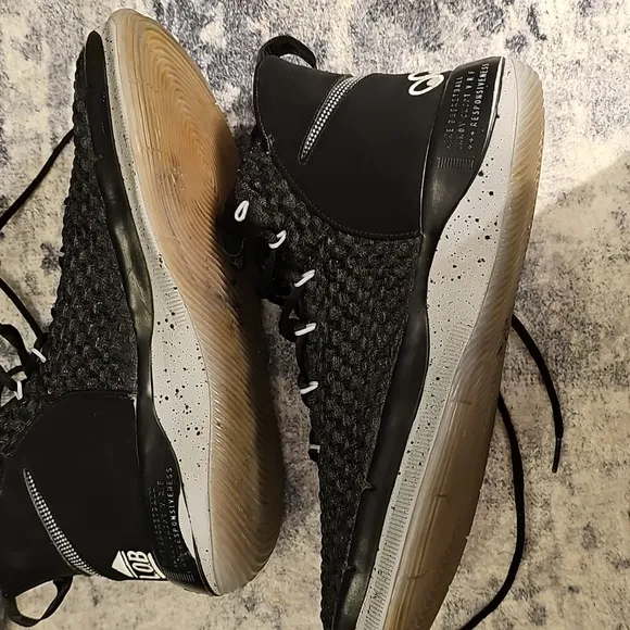 NIKE ALPHADUNK EP Grey Wolf Shoes Mens Carbon Fiber Black Basketball Sneakers
