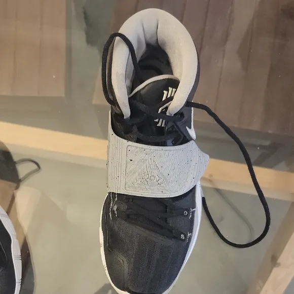Nike Black and Gray Sneakers with Chunky Sole