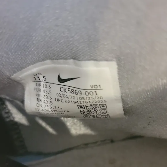 Nike Black and Gray Sneakers with Chunky Sole