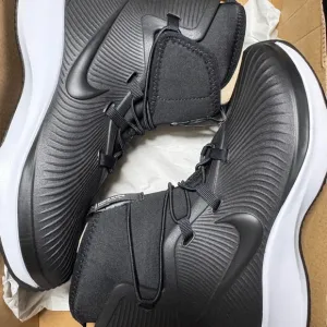 Nike Boys Binzie boots
