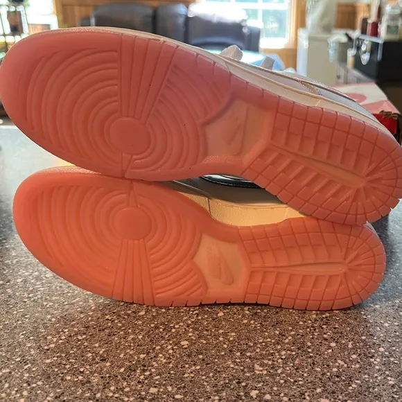 Nike Dunk Low Pink White Athletic Shoes