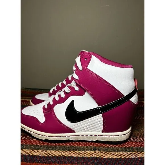 Nike Dunk Sky Hi Bright Magenta Sneakers 528899-502 Black White Wedge 7.5