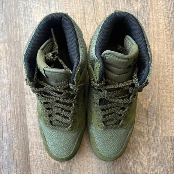 Nike Dunk Sky Hi High Essential Hidden Wedge Rough Green