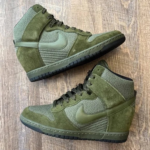 Nike Dunk Sky Hi High Essential Hidden Wedge Rough Green