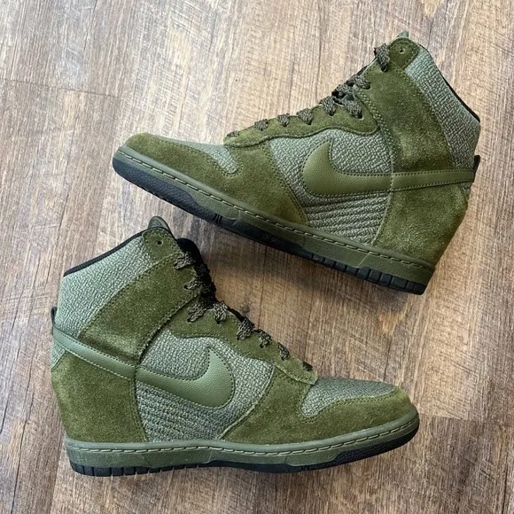 Nike Dunk Sky Hi High Essential Hidden Wedge Rough Green