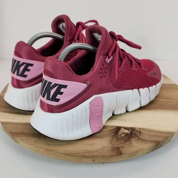 Nike Free Metcon 4 Women's Size 9.5 Beet Root (Maroon) Pink and White