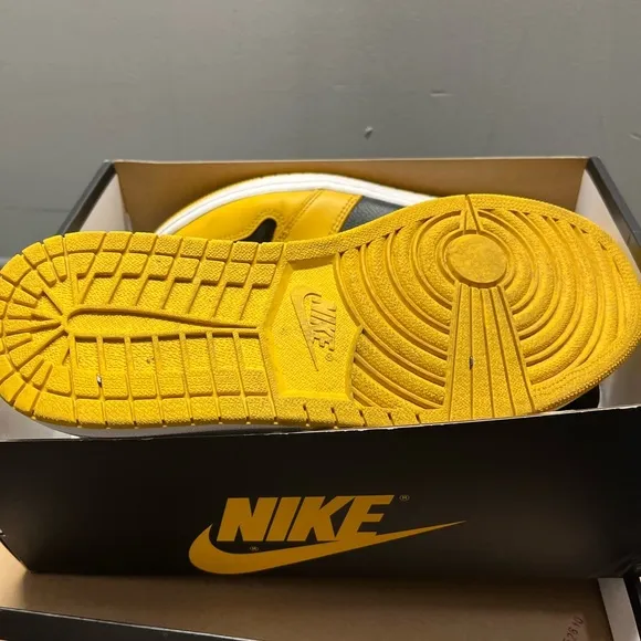 Nike Jordan 1 Retro High OG Pollen Black Yellow Shoes
