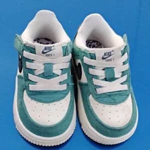 Nike Kids Force 1 Teal and White Sneakers