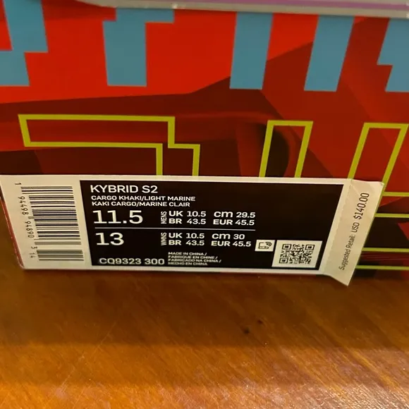 Nike Kybrid S2.  Size 11.5