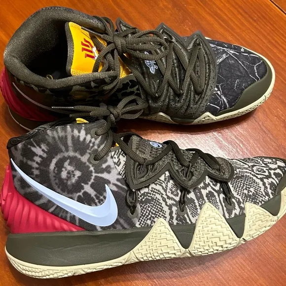 Nike Kybrid S2.  Size 11.5