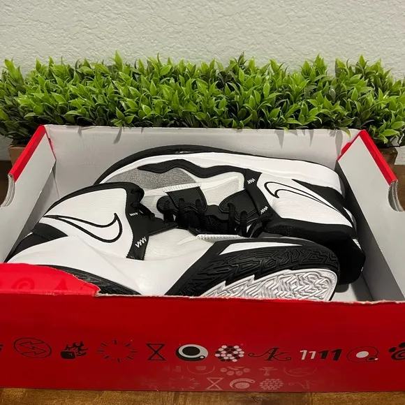 Nike Kyrie Infinity TB White/Black Basketball Shoes DO9616-100 Men's Size 14