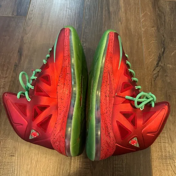 Nike LeBron 10 christmas Shoes 2012 Size 9