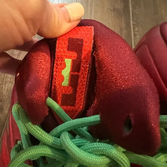 Nike LeBron 10 christmas Shoes 2012 Size 9