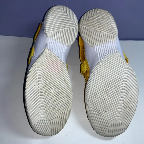 Nike Lebron Soldier XII TB Gold / yellow Basketball Shoes Size 10 AT3872-701