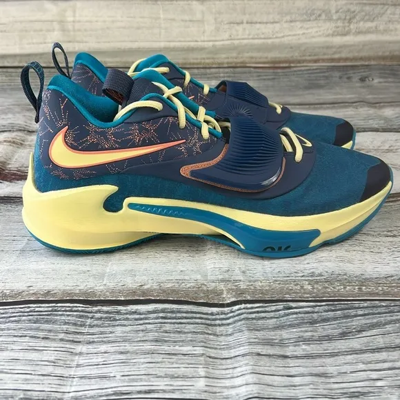 Nike Men’s Zoom Freak 3 Giannis Basketball Shoes  [DH7347-900] Like New Size 14