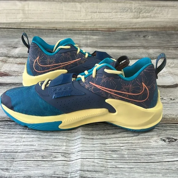 Nike Men’s Zoom Freak 3 Giannis Basketball Shoes  [DH7347-900] Like New Size 14