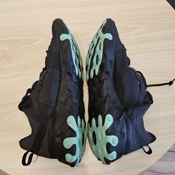 Nike React Element 55 Black Aurora Green Men's stylish running sneakers size 9.5