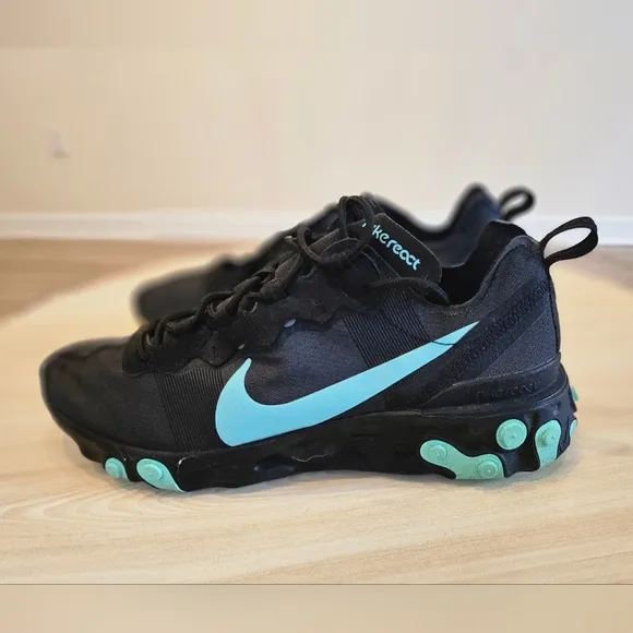 Nike React Element 55 Black Aurora Green Men's stylish running sneakers size 9.5