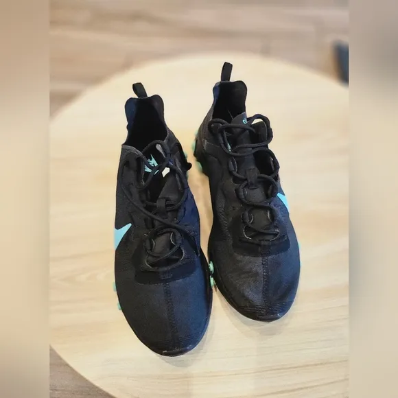Nike React Element 55 Black Aurora Green Men's stylish running sneakers size 9.5