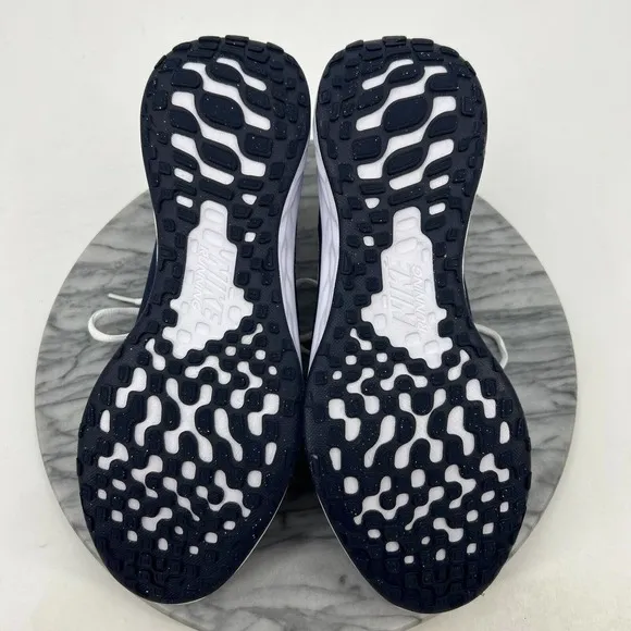 Nike Revolution 6 Running Shoes Mens 11 Navy Blue Road Training DC3728-401