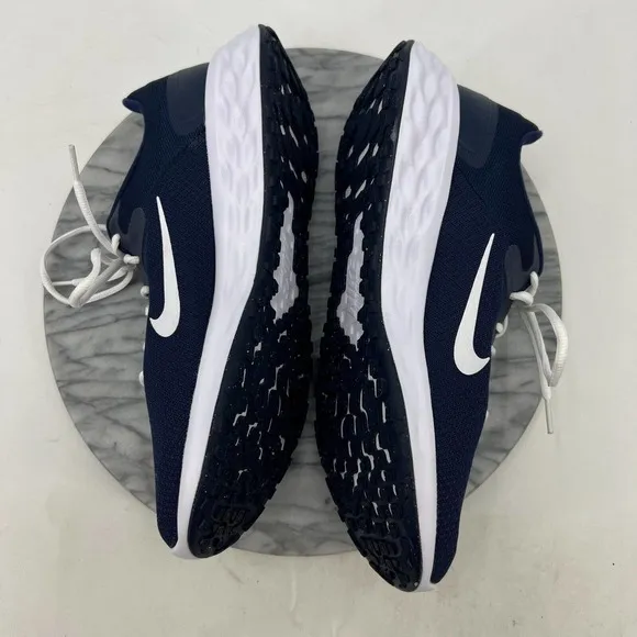 Nike Revolution 6 Running Shoes Mens 11 Navy Blue Road Training DC3728-401