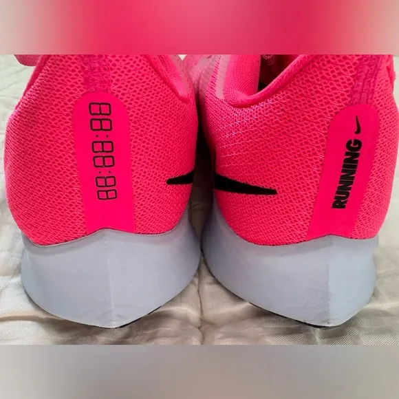 NIKE Rival Fly Hydra Hot Pink with Black Sneakers Running Shoes NEW NO BOX 6.5