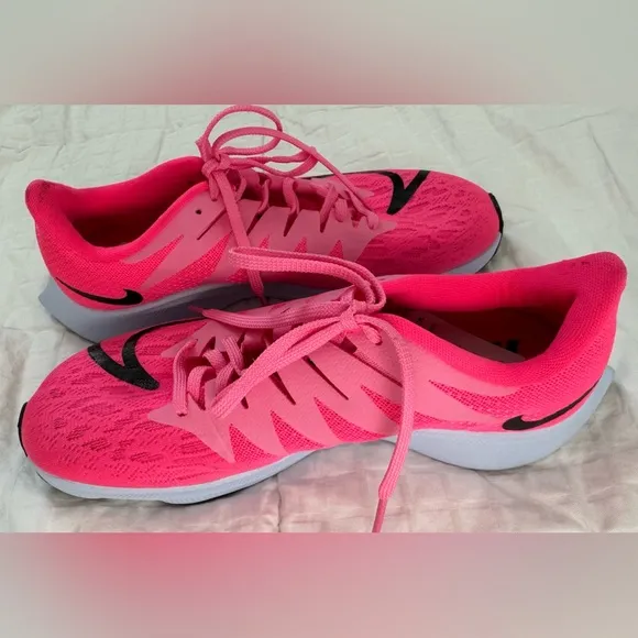 NIKE Rival Fly Hydra Hot Pink with Black Sneakers Running Shoes NEW NO BOX 6.5