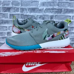 Nike Roshe Run Mica Green White Floral Print Custom 551881-300 Mens Size 8.5