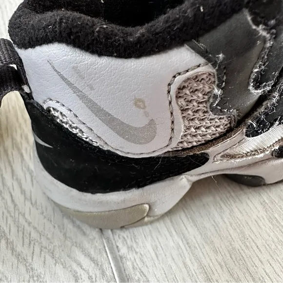 Nike Speed Turf Wolf Grey US 5C‎ 535737-001 Used