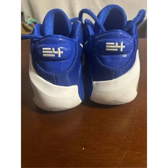 Nike Zoom Freak 1 high tops size 4.5Y