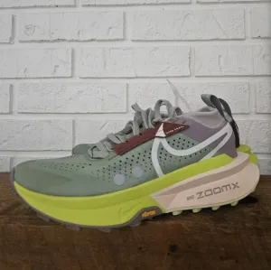 Nike ZoomX Zegama 2Jade Horizon Cyber Crimson Tint Sail Size 7