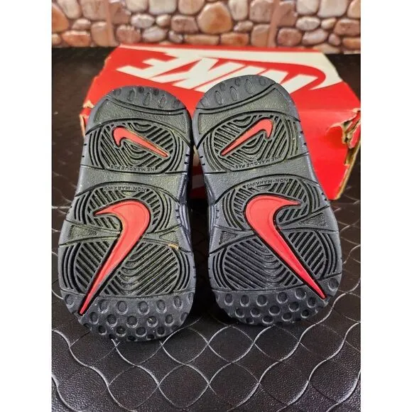 Nike Air More Uptempo Shoe Toddler Size 4C Leather Black Medium Ash Siren Red #A