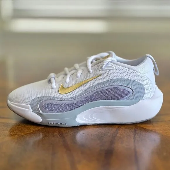 Nike IsoFly Basketball Shoes Boys Size 1Y 1 White Metallic Gold Grey FN4384-100
