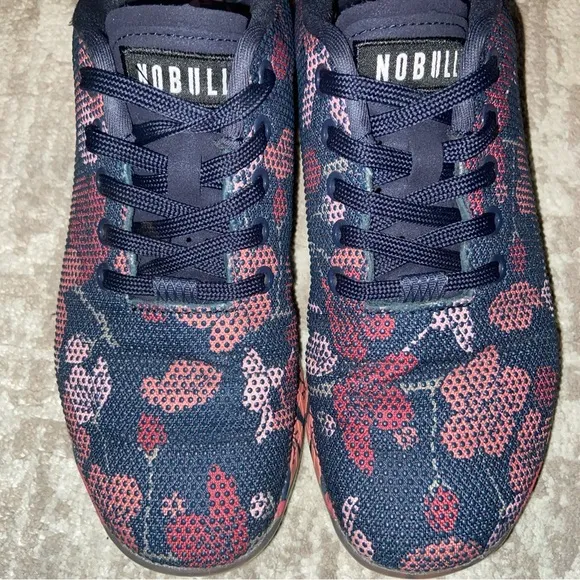 NOBULL Women's Floral Training Shoes - Navy and Pink Size 8.5 Athletic