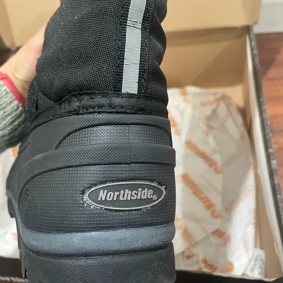 Northside gently used boots size 9