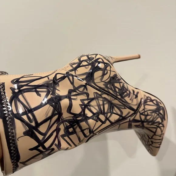 NUDE CROPPED BOOT