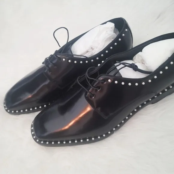 NWB Jimmy Choo Shiny Black Leather Oxford Shoe with Pearl Detailing