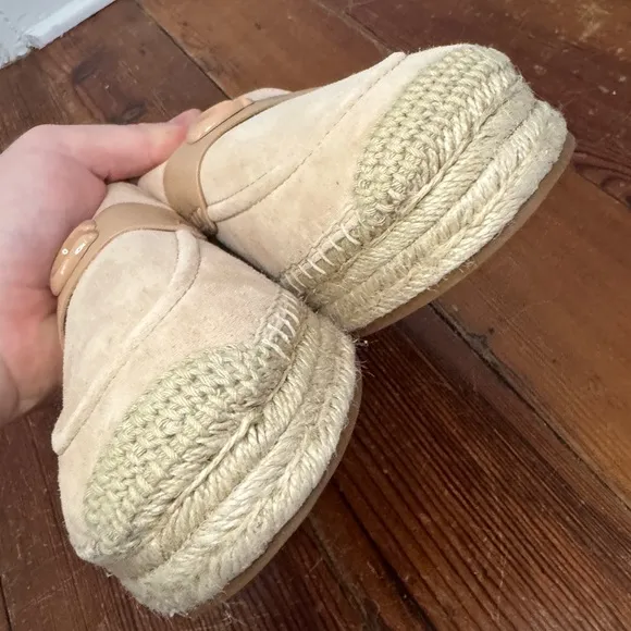 NWOB Coach Camilla Espadrille Beige Pink Shoes US Women's 11 C logo