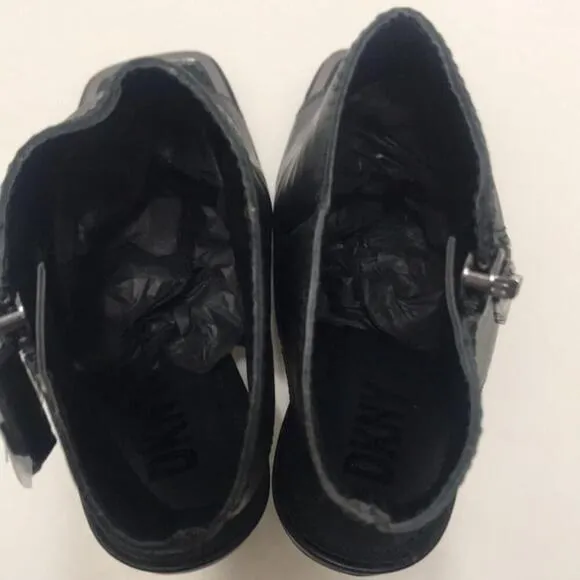 NWOB DKNY MALIA HEELED SANDALS SIZE 10M